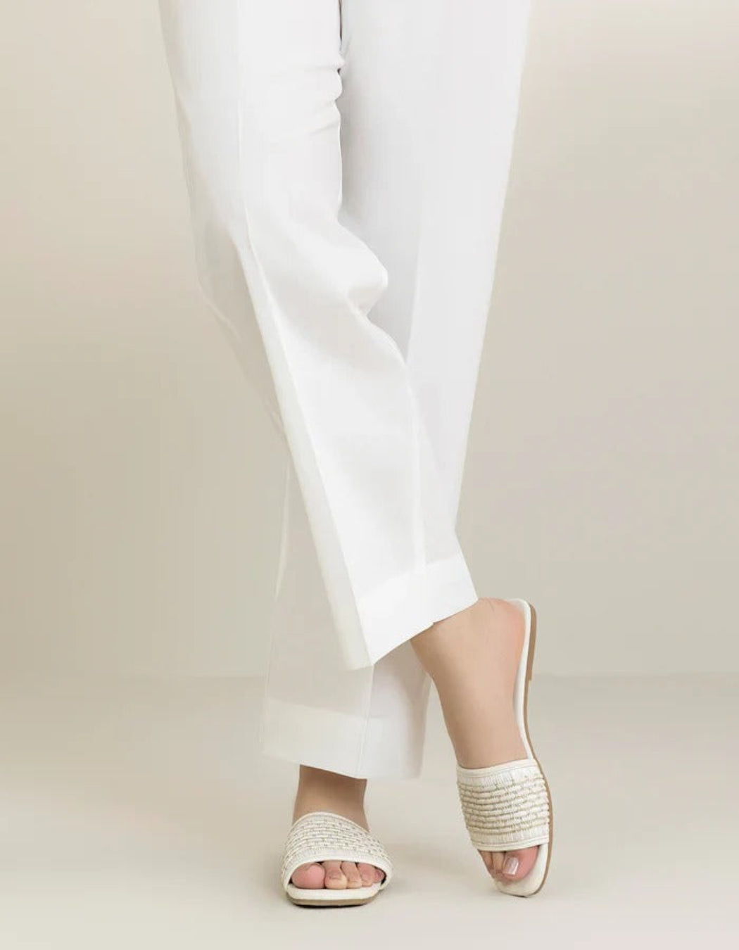 Basic White trouser for Women